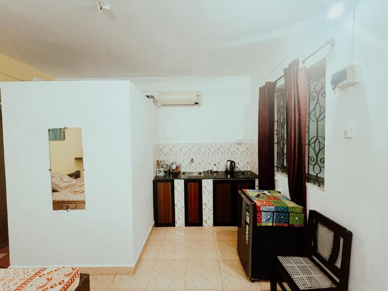 Jes Guest House Majorda Exterior foto