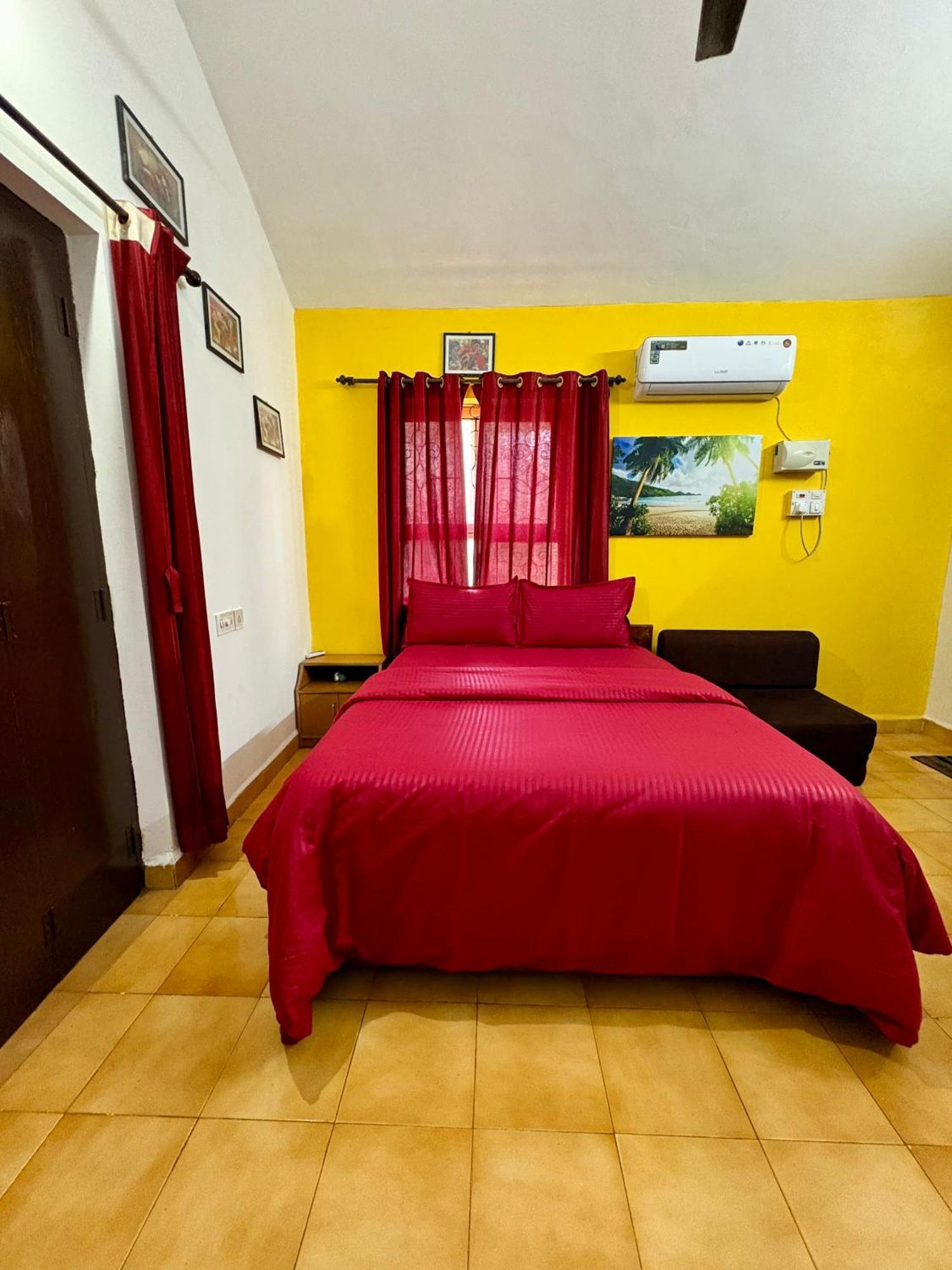 Jes Guest House Majorda Exterior foto