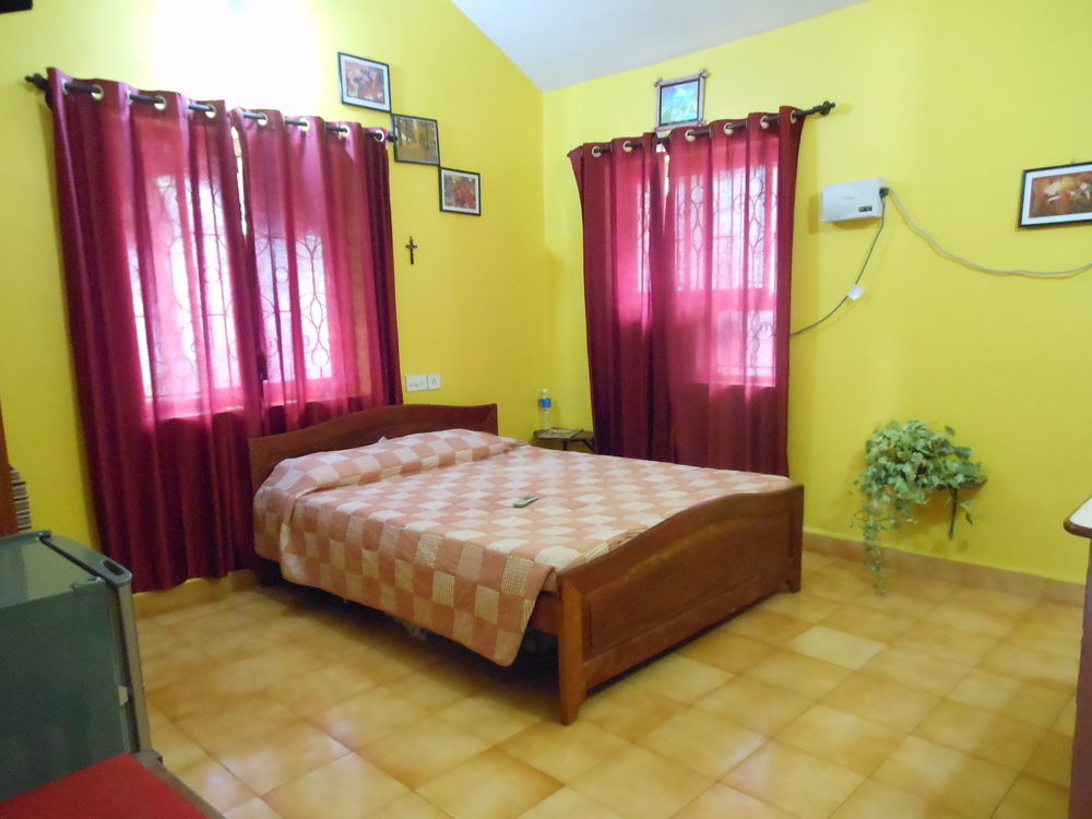 Jes Guest House Majorda Exterior foto