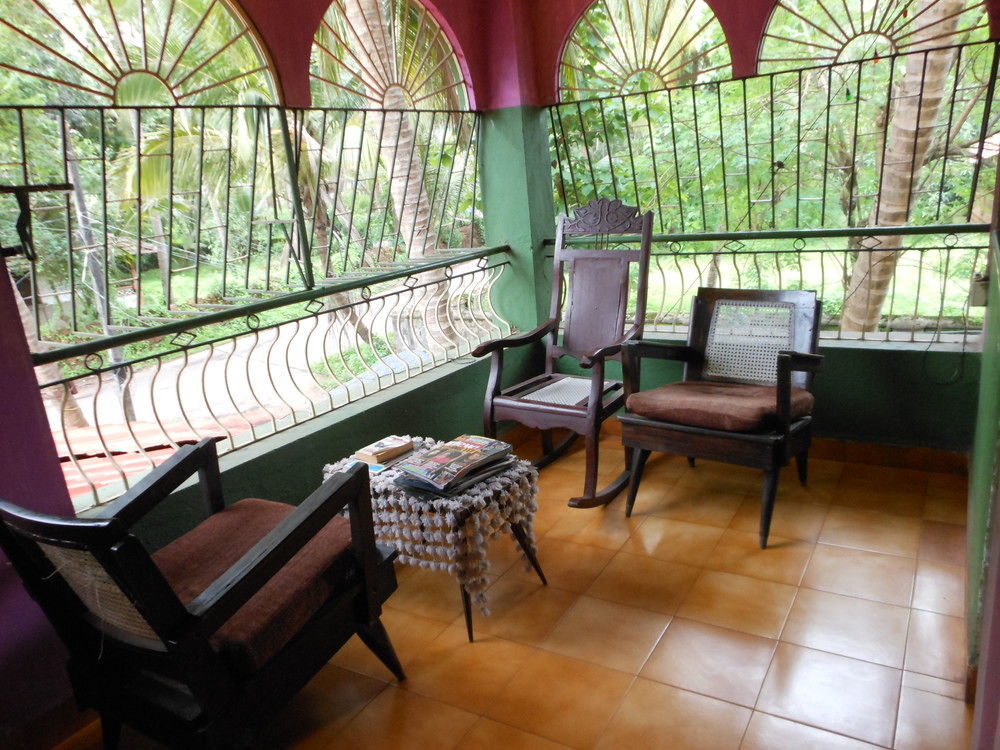 Jes Guest House Majorda Exterior foto