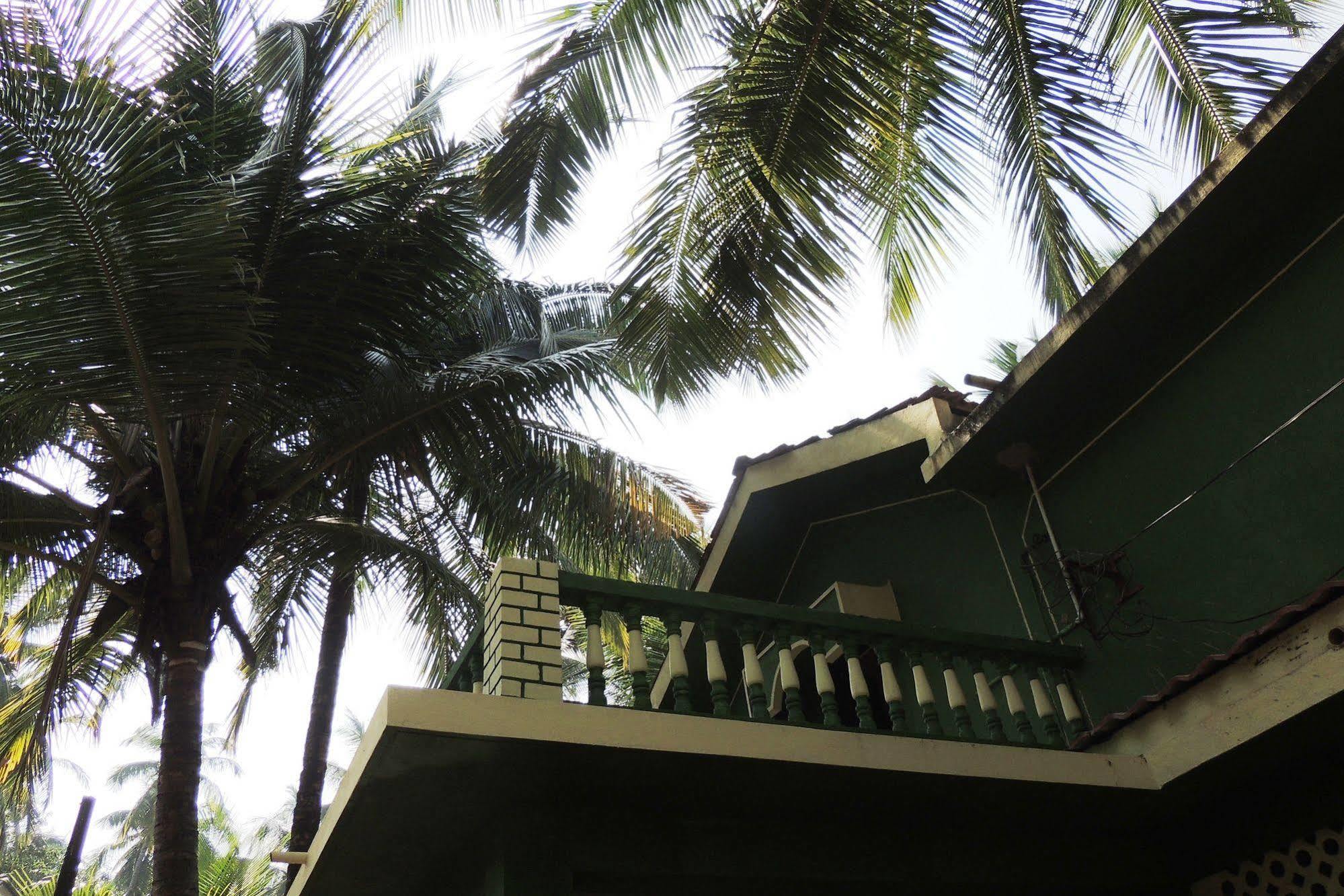Jes Guest House Majorda Exterior foto